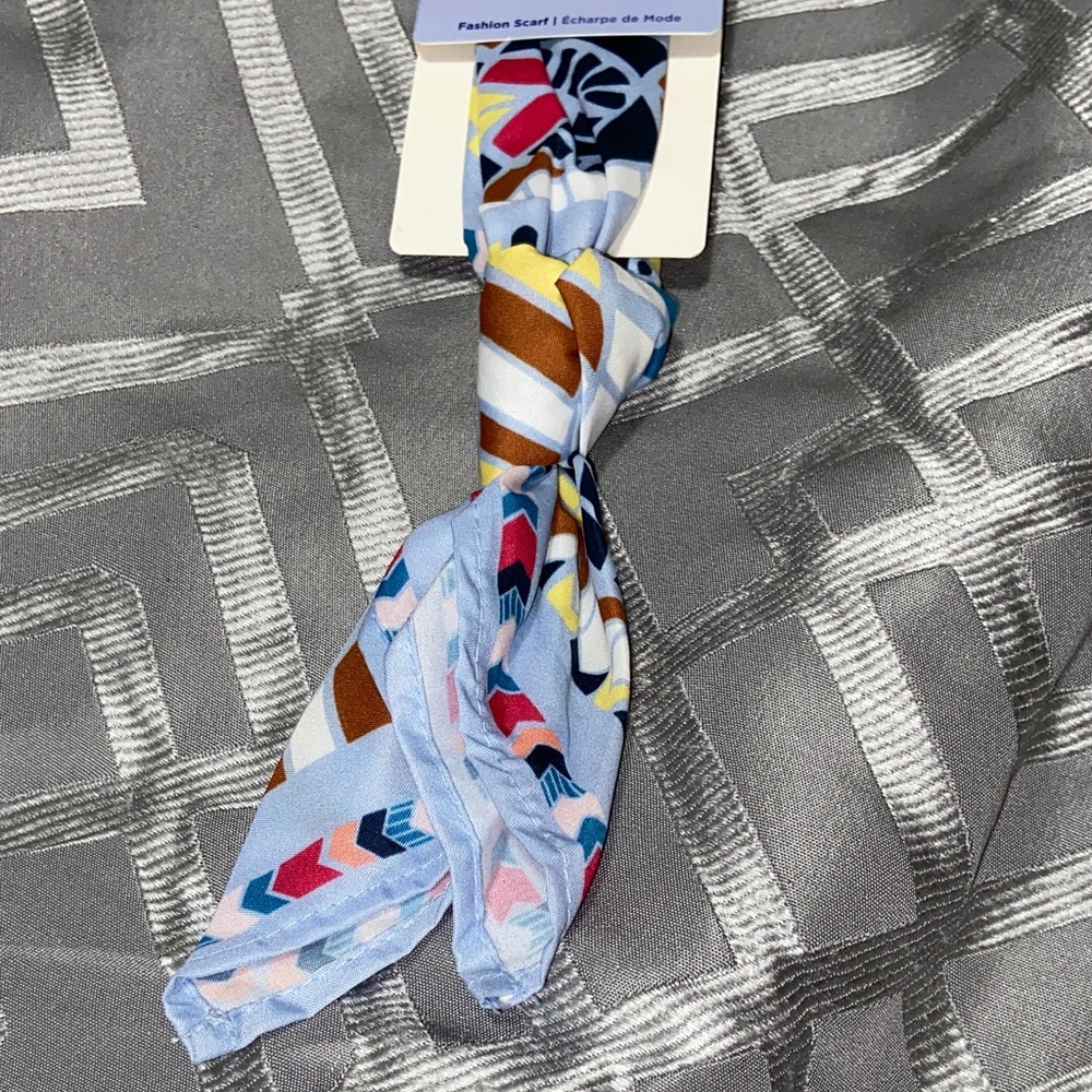 Goody Ouchless Multicolor Hair Scarf - Picture 5 of 5